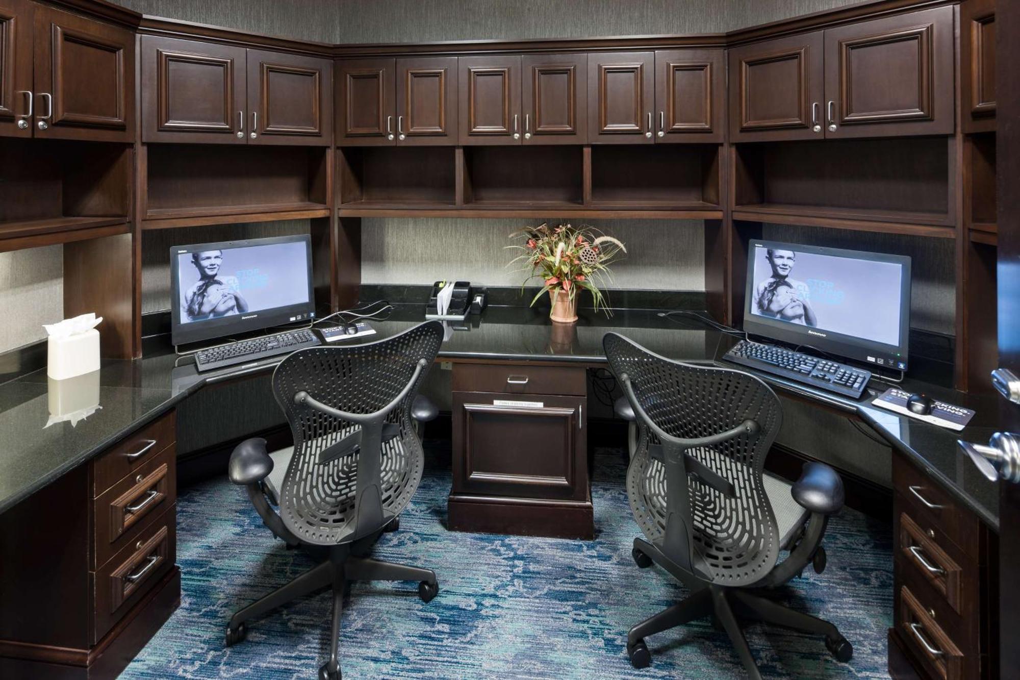 Hilton Garden Inn Cincinnati/Мейсън Екстериор снимка