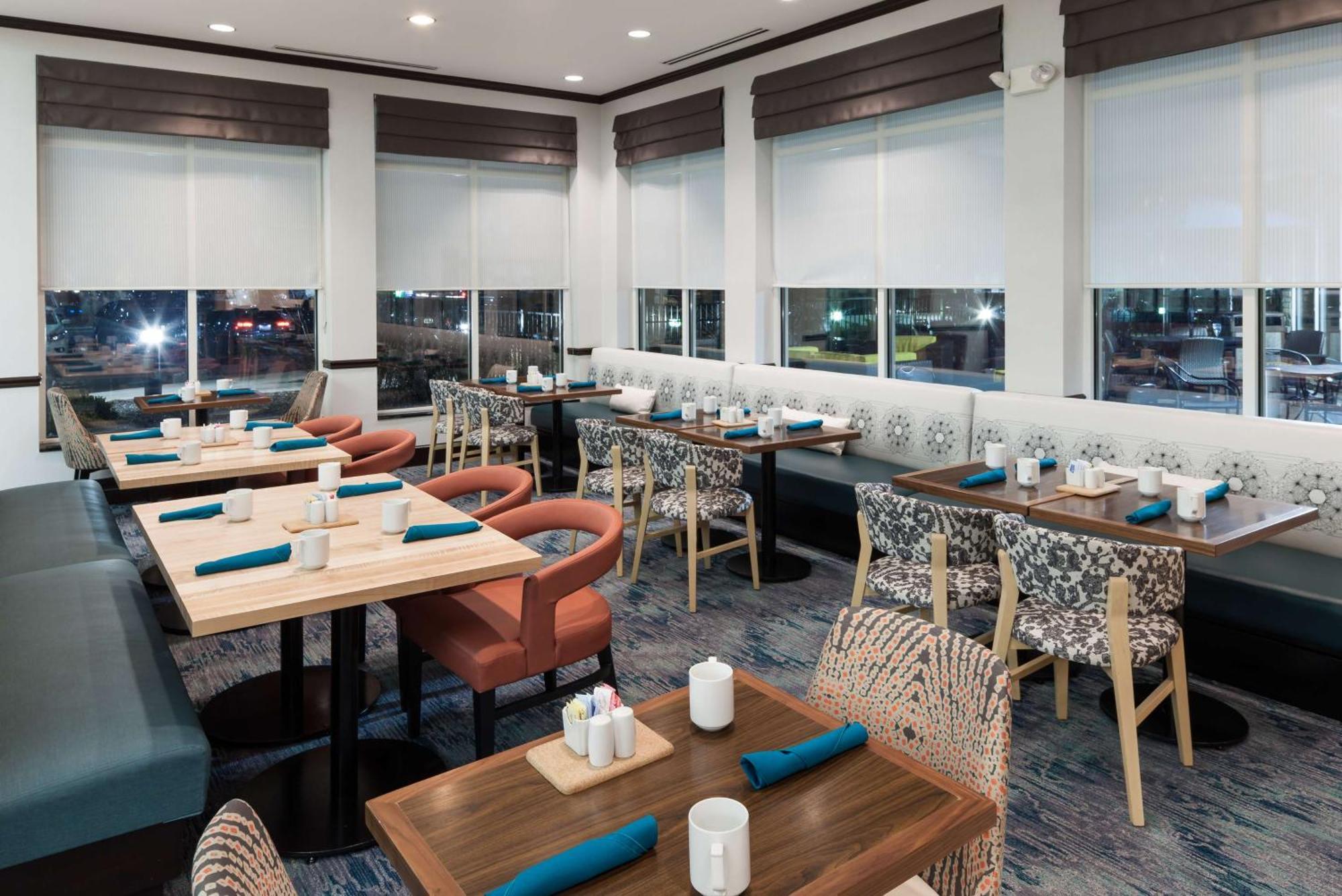 Hilton Garden Inn Cincinnati/Мейсън Екстериор снимка